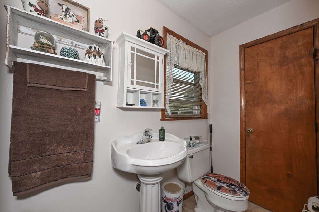 14838 Ohio 301 N, LaGrange, Ohio 44050, 3 Bedrooms Bedrooms, ,2 BathroomsBathrooms,Residential,For Sale,Ohio 301 N,9074040 14838 Ohio 301 N, LaGrange, Ohio 44050, 3 Bedrooms Bedrooms, ,2 BathroomsBathrooms,Residential,For Sale,Ohio 301 N,9074040