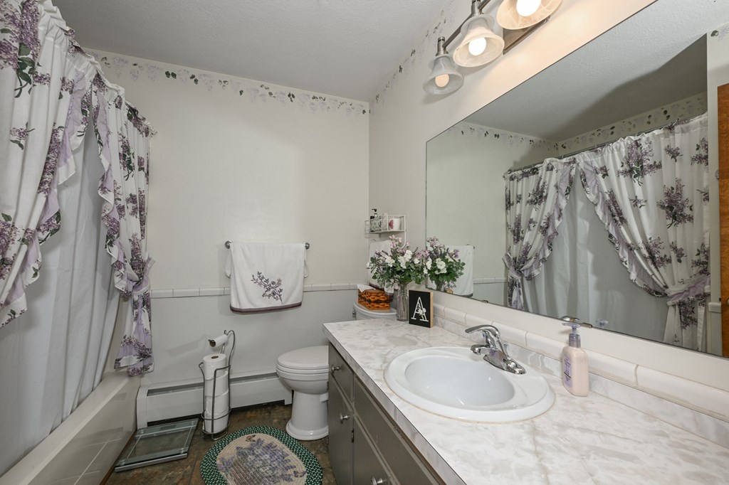 14838 Ohio 301 N, LaGrange, Ohio 44050, 3 Bedrooms Bedrooms, ,2 BathroomsBathrooms,Residential,For Sale,Ohio 301 N,9074040 14838 Ohio 301 N, LaGrange, Ohio 44050, 3 Bedrooms Bedrooms, ,2 BathroomsBathrooms,Residential,For Sale,Ohio 301 N,9074040