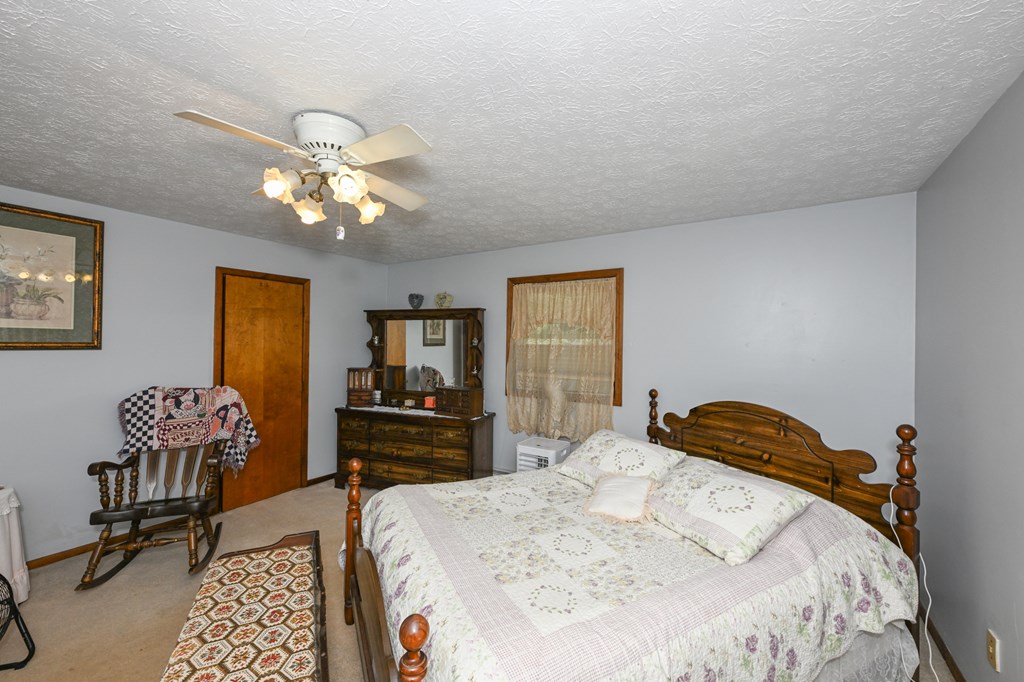 14838 Ohio 301 N, LaGrange, Ohio 44050, 3 Bedrooms Bedrooms, ,2 BathroomsBathrooms,Residential,For Sale,Ohio 301 N,9074040 14838 Ohio 301 N, LaGrange, Ohio 44050, 3 Bedrooms Bedrooms, ,2 BathroomsBathrooms,Residential,For Sale,Ohio 301 N,9074040
