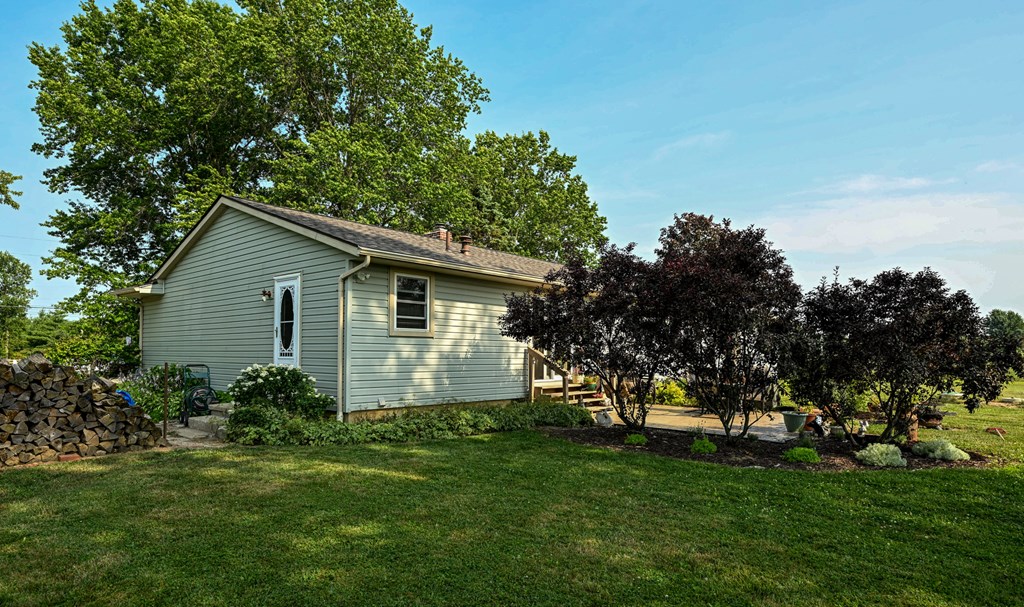 14838 Ohio 301 N, LaGrange, Ohio 44050, 3 Bedrooms Bedrooms, ,2 BathroomsBathrooms,Residential,For Sale,Ohio 301 N,9074040 14838 Ohio 301 N, LaGrange, Ohio 44050, 3 Bedrooms Bedrooms, ,2 BathroomsBathrooms,Residential,For Sale,Ohio 301 N,9074040