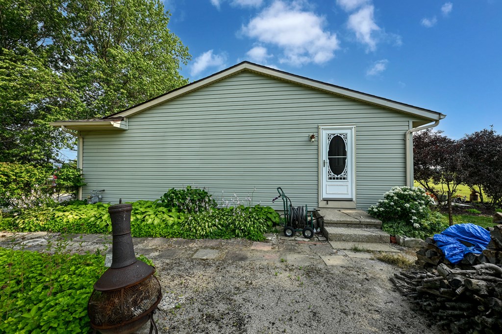 14838 Ohio 301 N, LaGrange, Ohio 44050, 3 Bedrooms Bedrooms, ,2 BathroomsBathrooms,Residential,For Sale,Ohio 301 N,9074040 14838 Ohio 301 N, LaGrange, Ohio 44050, 3 Bedrooms Bedrooms, ,2 BathroomsBathrooms,Residential,For Sale,Ohio 301 N,9074040