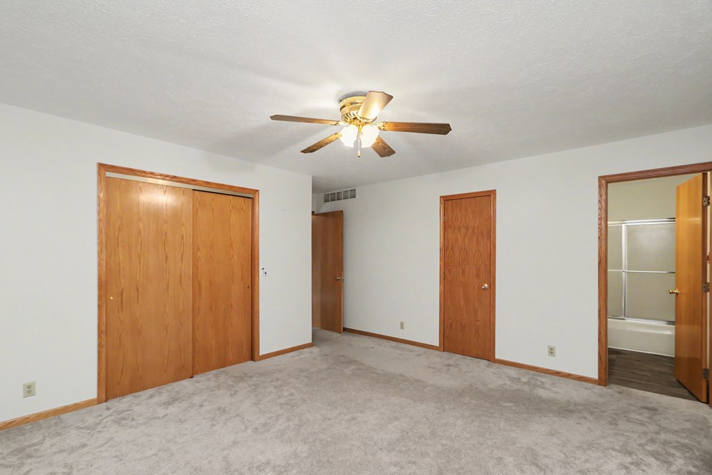 912 Greenfield Drive, Lexington, Ohio 44904, 2 Bedrooms Bedrooms, ,3 BathroomsBathrooms,Residential,For Sale,Greenfield Drive,9074070