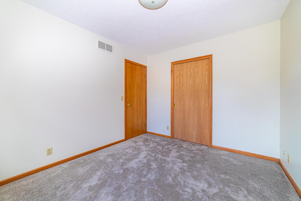 912 Greenfield Drive, Lexington, Ohio 44904, 2 Bedrooms Bedrooms, ,3 BathroomsBathrooms,Residential,For Sale,Greenfield Drive,9074070