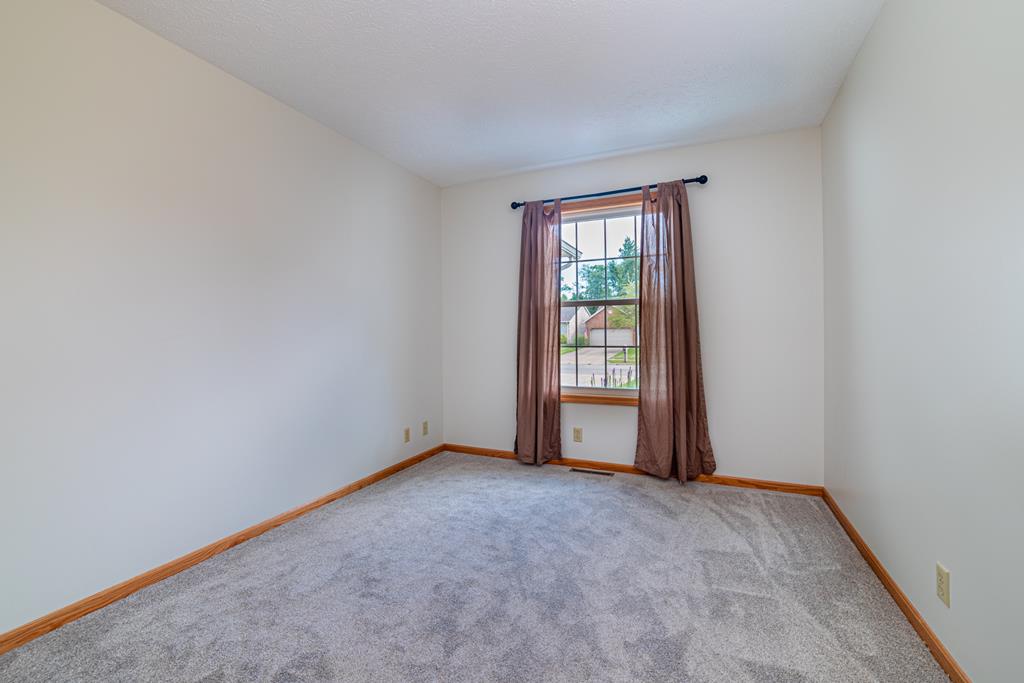 912 Greenfield Drive, Lexington, Ohio 44904, 2 Bedrooms Bedrooms, ,3 BathroomsBathrooms,Residential,For Sale,Greenfield Drive,9074070