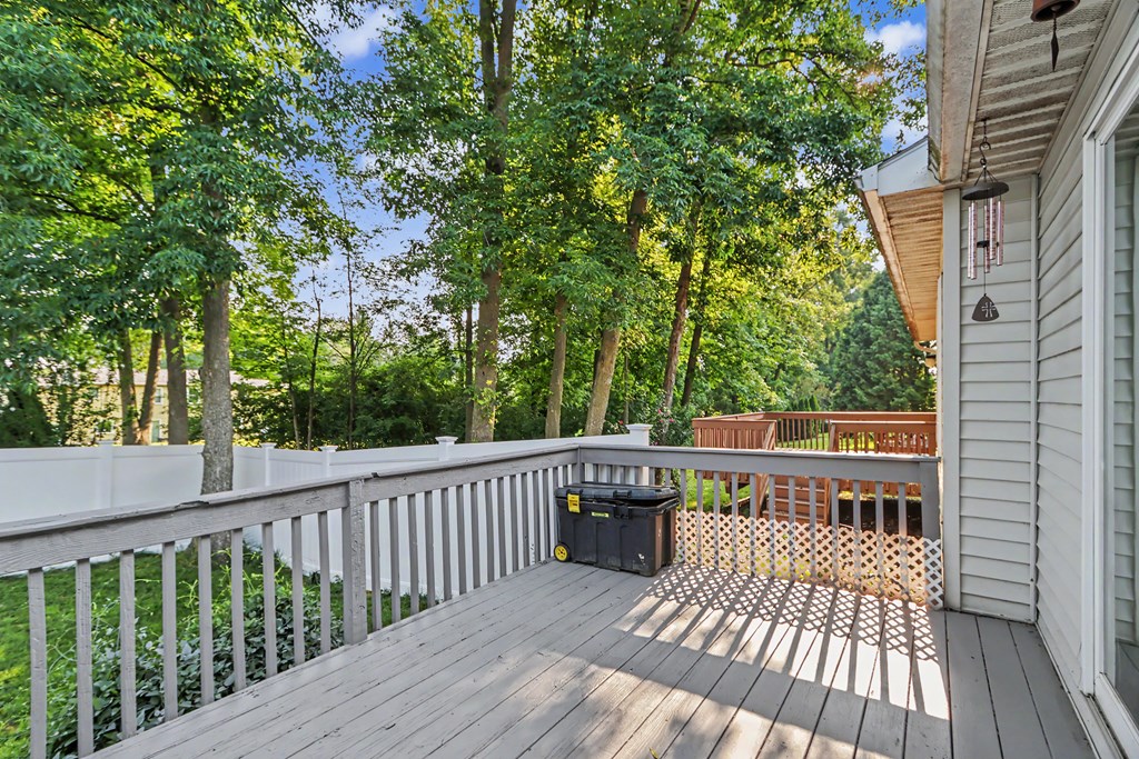912 Greenfield Drive, Lexington, Ohio 44904, 2 Bedrooms Bedrooms, ,3 BathroomsBathrooms,Residential,For Sale,Greenfield Drive,9074070
