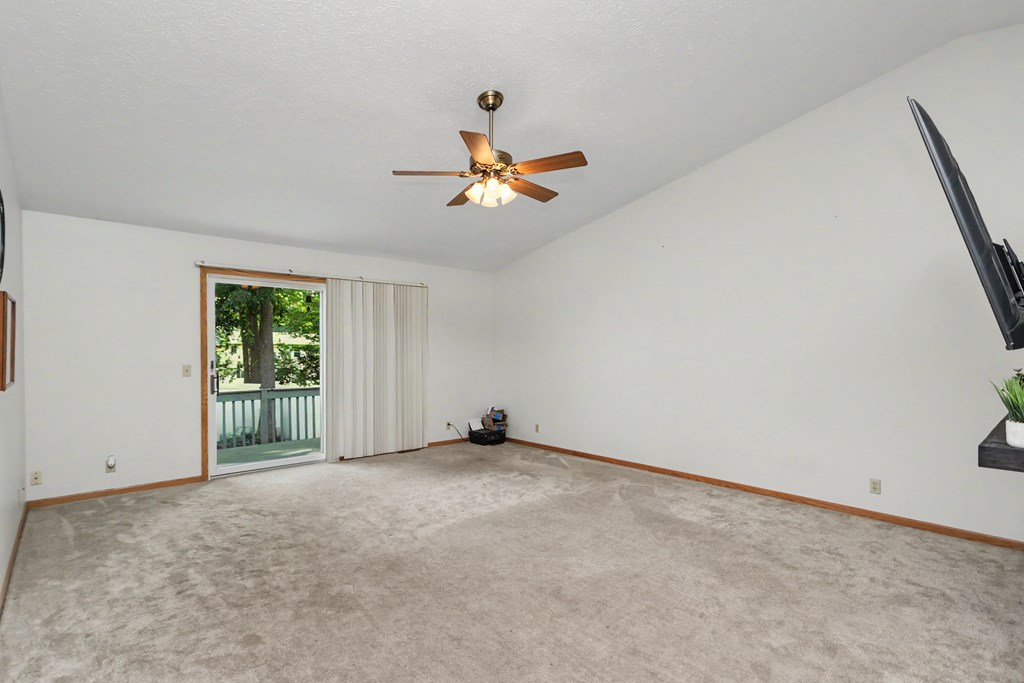 912 Greenfield Drive, Lexington, Ohio 44904, 2 Bedrooms Bedrooms, ,3 BathroomsBathrooms,Residential,For Sale,Greenfield Drive,9074070