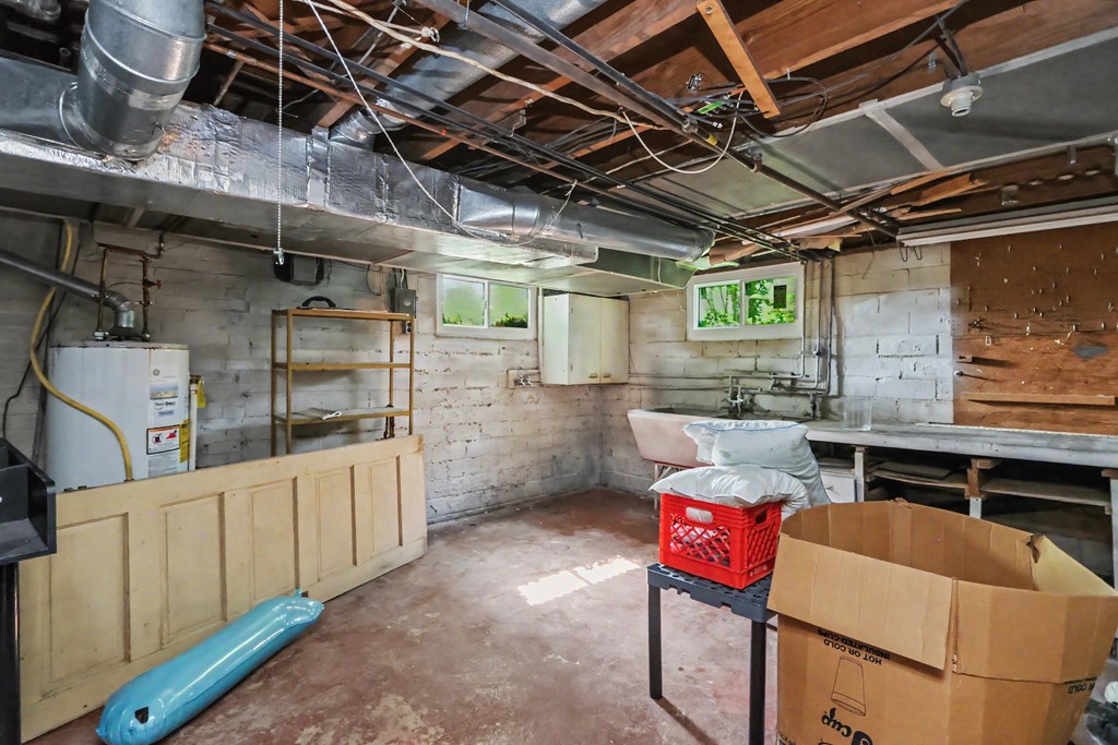 344 Ruth Avenue, Mansfield, Ohio 44907, 4 Bedrooms Bedrooms, ,1 BathroomBathrooms,Residential,For Sale,Ruth Avenue,9074072 344 Ruth Avenue, Mansfield, Ohio 44907, 4 Bedrooms Bedrooms, ,1 BathroomBathrooms,Residential,For Sale,Ruth Avenue,9074072