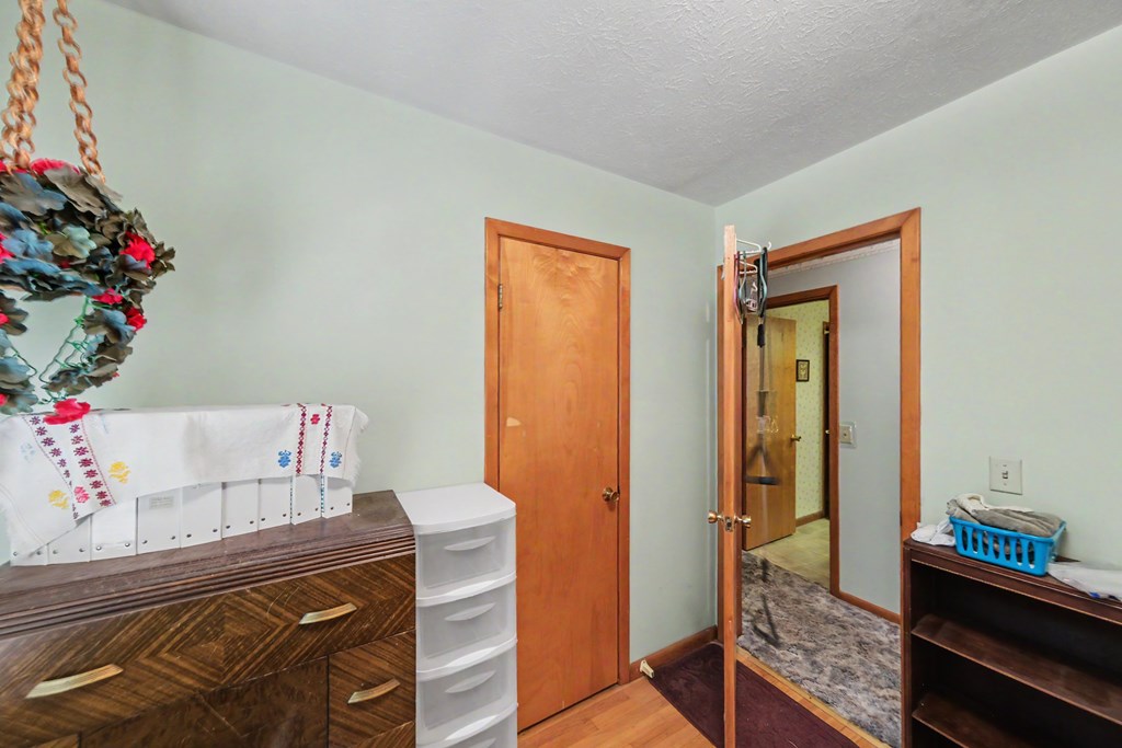 1223 Brookview Drive, Huron, Ohio 44839, 3 Bedrooms Bedrooms, ,1 BathroomBathrooms,Residential,For Sale,Brookview Drive,9074073 1223 Brookview Drive, Huron, Ohio 44839, 3 Bedrooms Bedrooms, ,1 BathroomBathrooms,Residential,For Sale,Brookview Drive,9074073