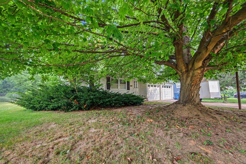 1223 Brookview Drive, Huron, Ohio 44839, 3 Bedrooms Bedrooms, ,1 BathroomBathrooms,Residential,For Sale,Brookview Drive,9074073 1223 Brookview Drive, Huron, Ohio 44839, 3 Bedrooms Bedrooms, ,1 BathroomBathrooms,Residential,For Sale,Brookview Drive,9074073