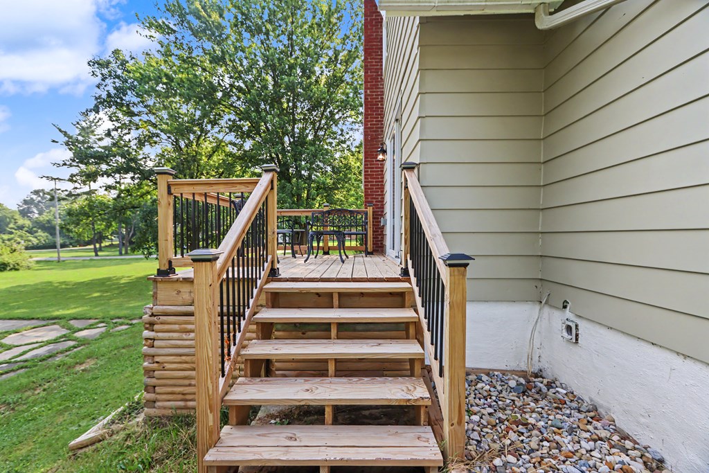 143 Buckeye Avenue, Mansfield, Ohio 44906, 3 Bedrooms Bedrooms, ,2 BathroomsBathrooms,Residential,For Sale,Buckeye Avenue,9074084