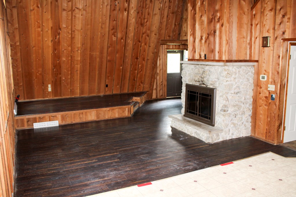 13893 County Road 100, Lakeville, Ohio 44638, 3 Bedrooms Bedrooms, ,2 BathroomsBathrooms,Residential,For Sale,County Road 100,9074089