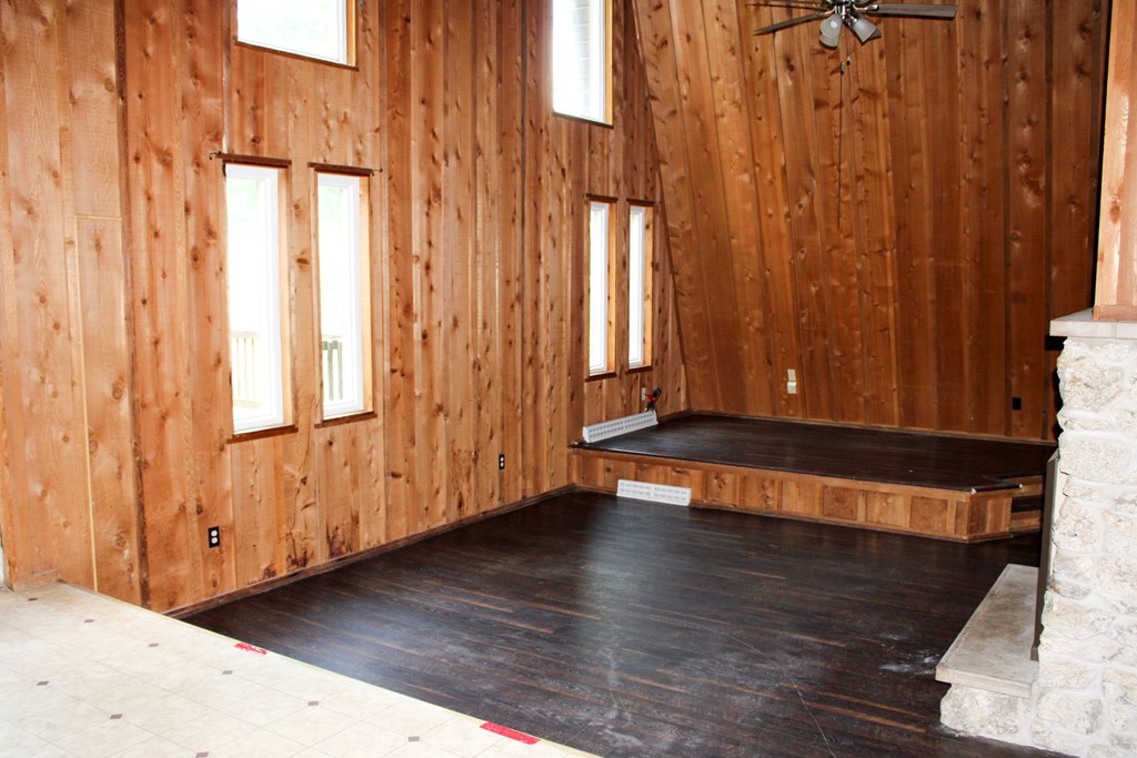13893 County Road 100, Lakeville, Ohio 44638, 3 Bedrooms Bedrooms, ,2 BathroomsBathrooms,Residential,For Sale,County Road 100,9074089