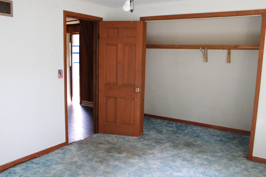 13893 County Road 100, Lakeville, Ohio 44638, 3 Bedrooms Bedrooms, ,2 BathroomsBathrooms,Residential,For Sale,County Road 100,9074089