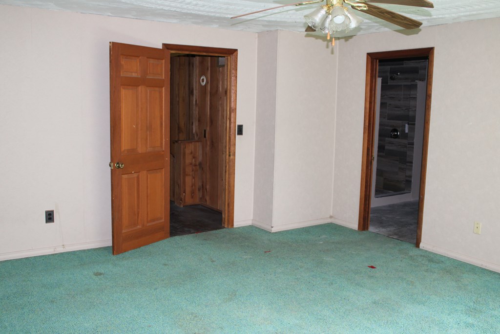 13893 County Road 100, Lakeville, Ohio 44638, 3 Bedrooms Bedrooms, ,2 BathroomsBathrooms,Residential,For Sale,County Road 100,9074089
