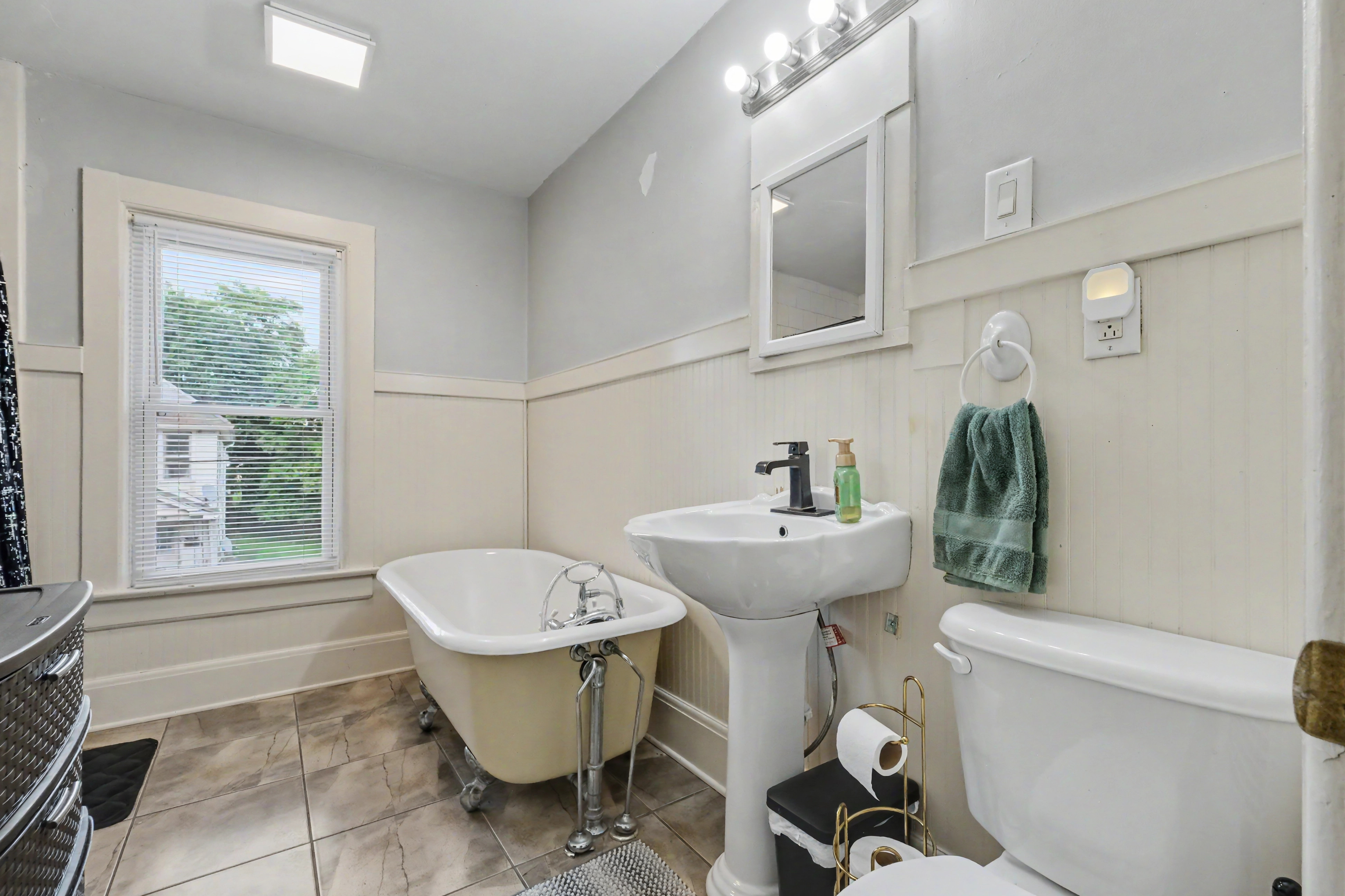 137 Carhart Street, Marion, Ohio 43302, 3 Bedrooms Bedrooms, ,1 BathroomBathrooms,Residential,For Sale,Carhart Street,9074108 137 Carhart Street, Marion, Ohio 43302, 3 Bedrooms Bedrooms, ,1 BathroomBathrooms,Residential,For Sale,Carhart Street,9074108