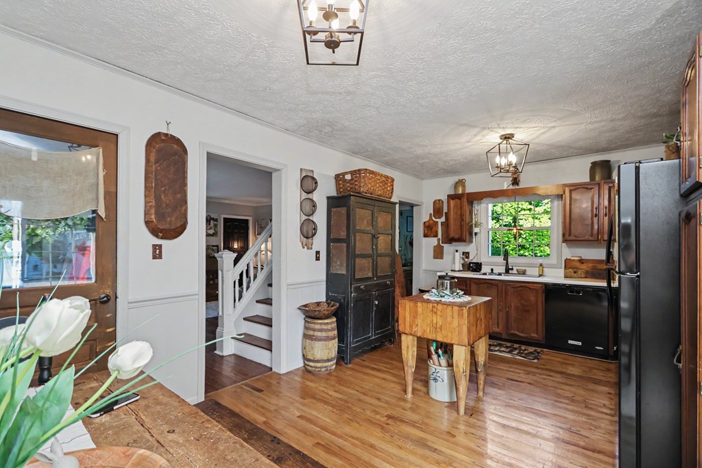 4 W Union Street, Greenwich, Ohio 44837, 3 Bedrooms Bedrooms, ,1 BathroomBathrooms,Residential,For Sale,W Union Street,20100113