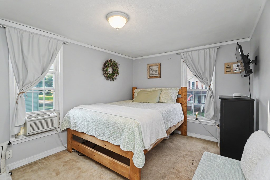 4 W Union Street, Greenwich, Ohio 44837, 3 Bedrooms Bedrooms, ,1 BathroomBathrooms,Residential,For Sale,W Union Street,20100113
