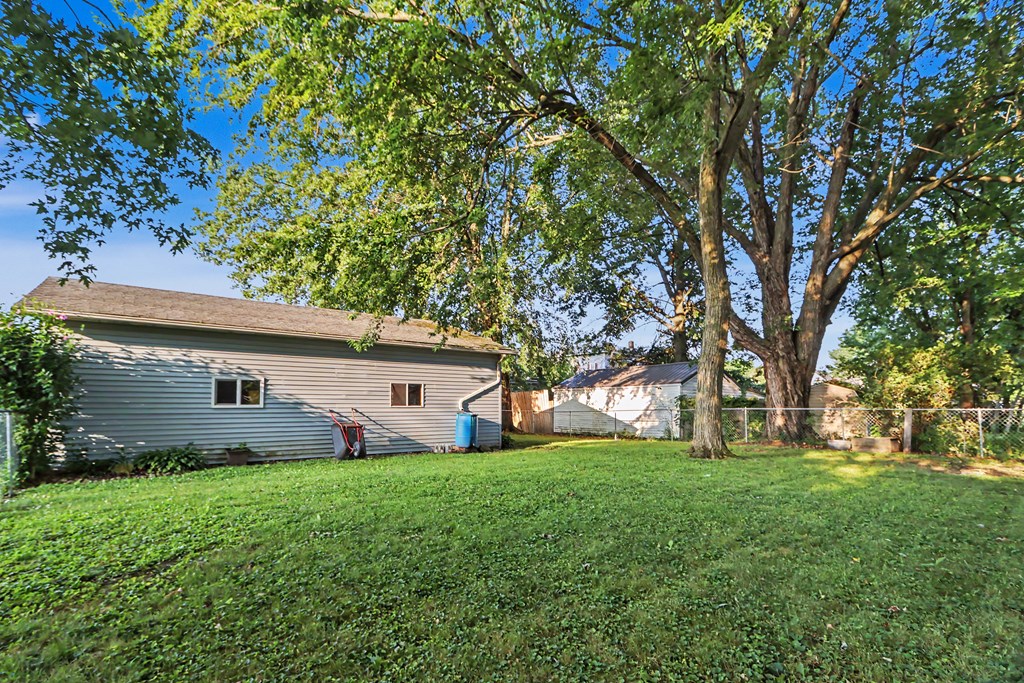 4 W Union Street, Greenwich, Ohio 44837, 3 Bedrooms Bedrooms, ,1 BathroomBathrooms,Residential,For Sale,W Union Street,20100113