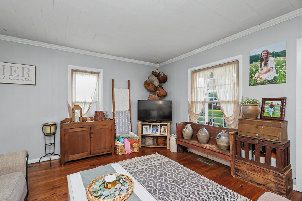 4 W Union Street, Greenwich, Ohio 44837, 3 Bedrooms Bedrooms, ,1 BathroomBathrooms,Residential,For Sale,W Union Street,20100113