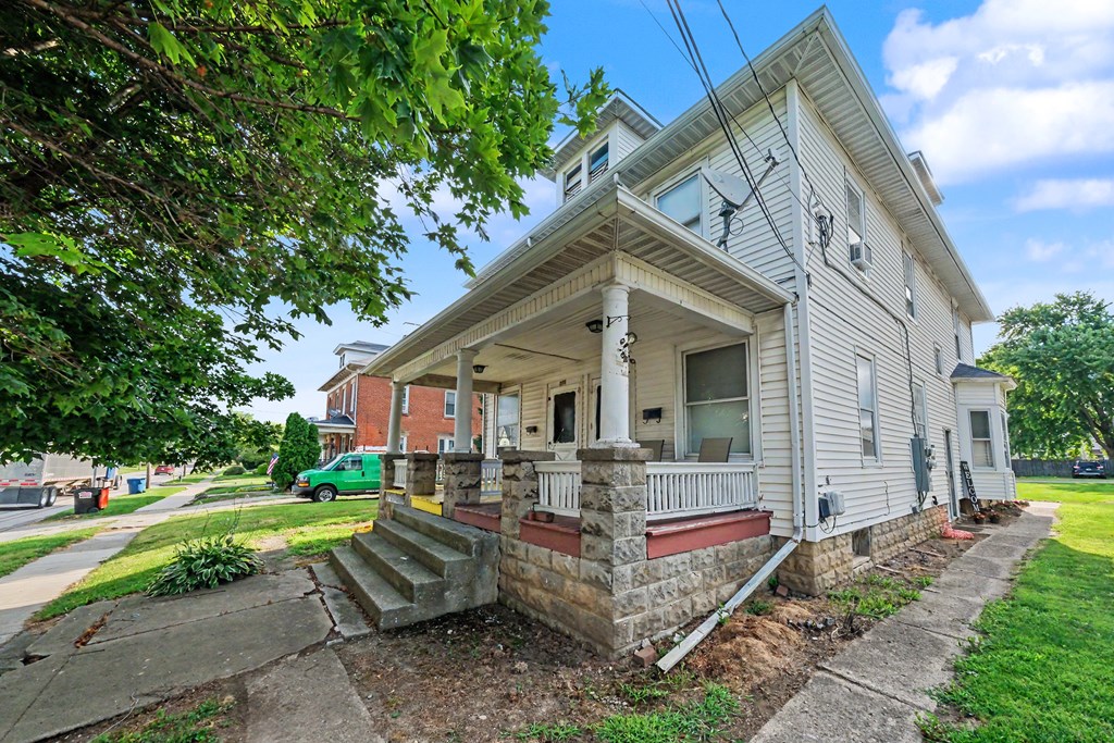 314 - 316 North Sandusky Street, Bellevue, Ohio 44811, 4 Bedrooms Bedrooms, ,Residential Income,For Sale,- 316 North Sandusky Street,20100116 314 - 316 North Sandusky Street, Bellevue, Ohio 44811, 4 Bedrooms Bedrooms, ,Residential Income,For Sale,- 316 North Sandusky Street,20100116