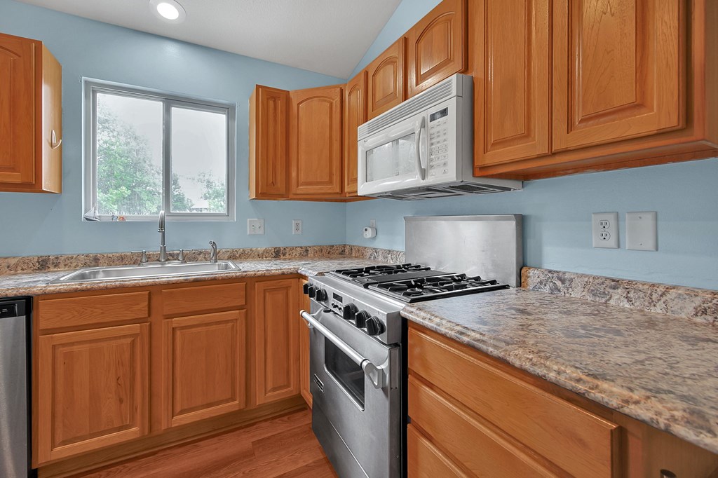 177 Lakeview Heights Drive, Howard, Ohio 43028, 4 Bedrooms Bedrooms, ,2 BathroomsBathrooms,Residential,For Sale,Lakeview Heights Drive,20100131