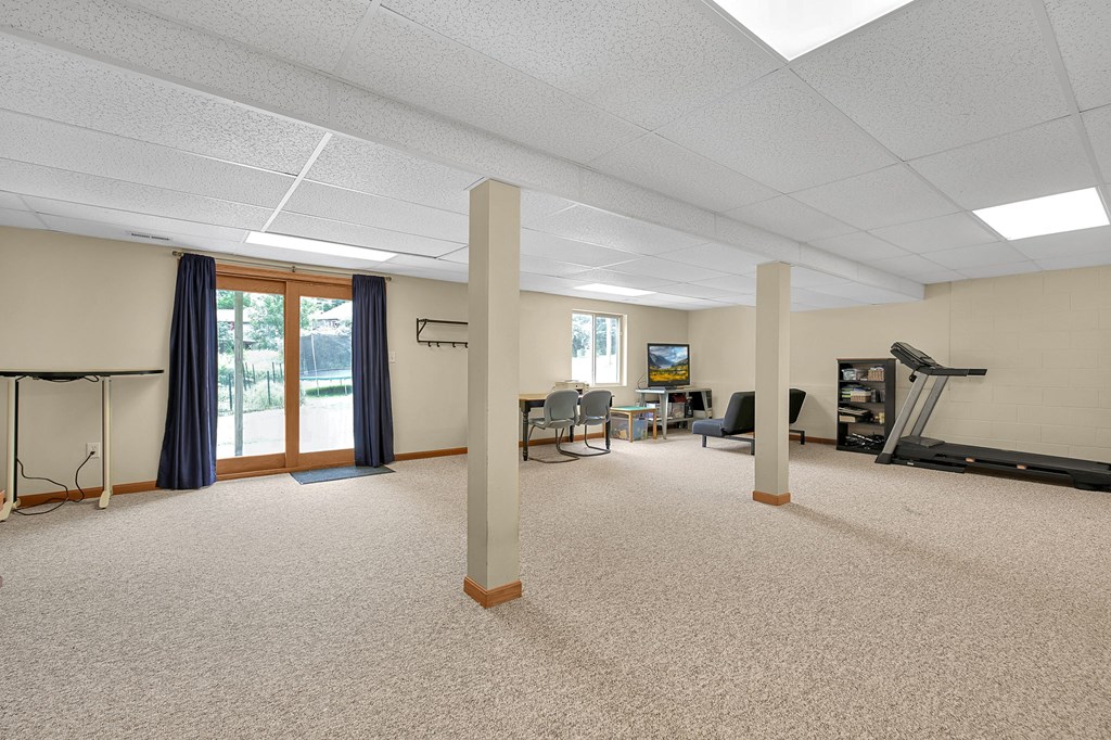 177 Lakeview Heights Drive, Howard, Ohio 43028, 4 Bedrooms Bedrooms, ,2 BathroomsBathrooms,Residential,For Sale,Lakeview Heights Drive,20100131
