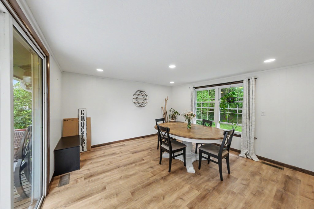 193 West Elm Street, Butler, Ohio 44822, 3 Bedrooms Bedrooms, ,1 BathroomBathrooms,Residential,For Sale,West Elm Street,20100132
