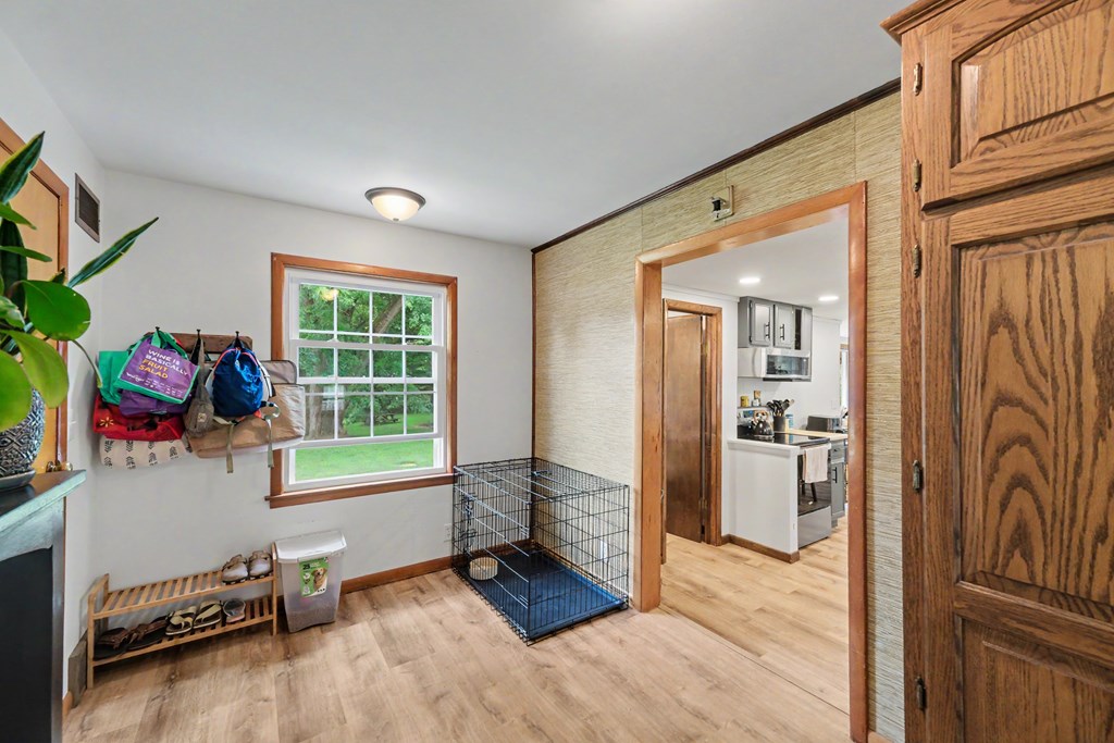 193 West Elm Street, Butler, Ohio 44822, 3 Bedrooms Bedrooms, ,1 BathroomBathrooms,Residential,For Sale,West Elm Street,20100132