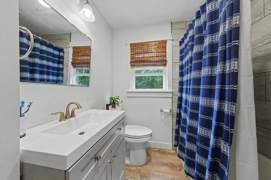 193 West Elm Street, Butler, Ohio 44822, 3 Bedrooms Bedrooms, ,1 BathroomBathrooms,Residential,For Sale,West Elm Street,20100132