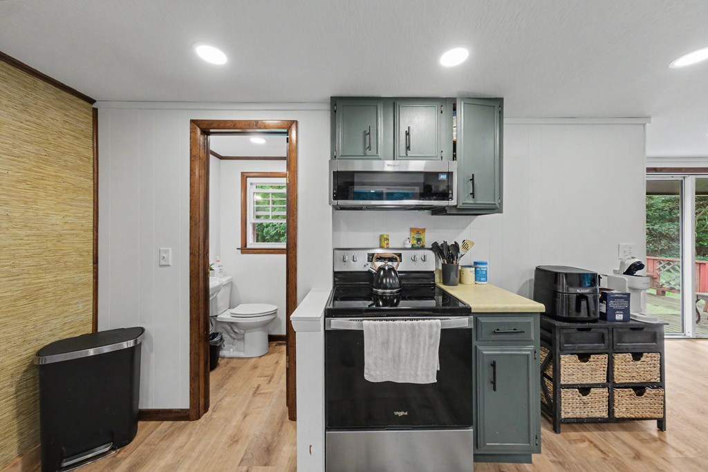 193 West Elm Street, Butler, Ohio 44822, 3 Bedrooms Bedrooms, ,1 BathroomBathrooms,Residential,For Sale,West Elm Street,20100132