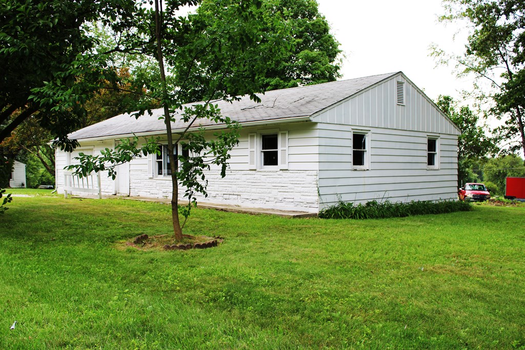 630 Fleming Falls Rd, Mansfield, Ohio 44905, 2 Bedrooms Bedrooms, ,1 BathroomBathrooms,Residential,For Sale,Fleming Falls Rd,20100143