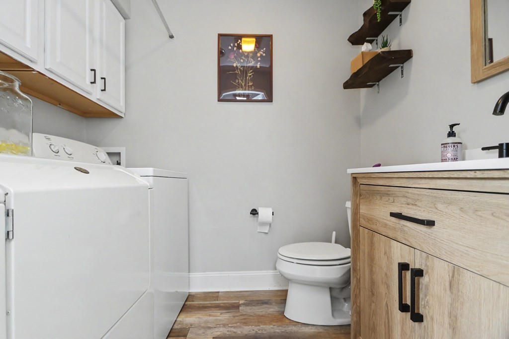 824 Red Oak Trail, Mansfield, Ohio 44904, 2 Bedrooms Bedrooms, ,1 BathroomBathrooms,Residential,For Sale,Red Oak Trail,20100146 824 Red Oak Trail, Mansfield, Ohio 44904, 2 Bedrooms Bedrooms, ,1 BathroomBathrooms,Residential,For Sale,Red Oak Trail,20100146