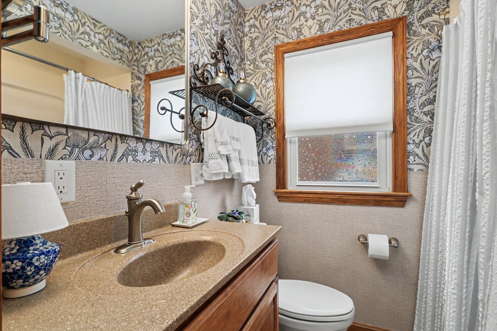 313 Bartley Ave, Mansfield, Ohio 44903, 3 Bedrooms Bedrooms, ,1 BathroomBathrooms,Residential,For Sale,Bartley Ave,20100152