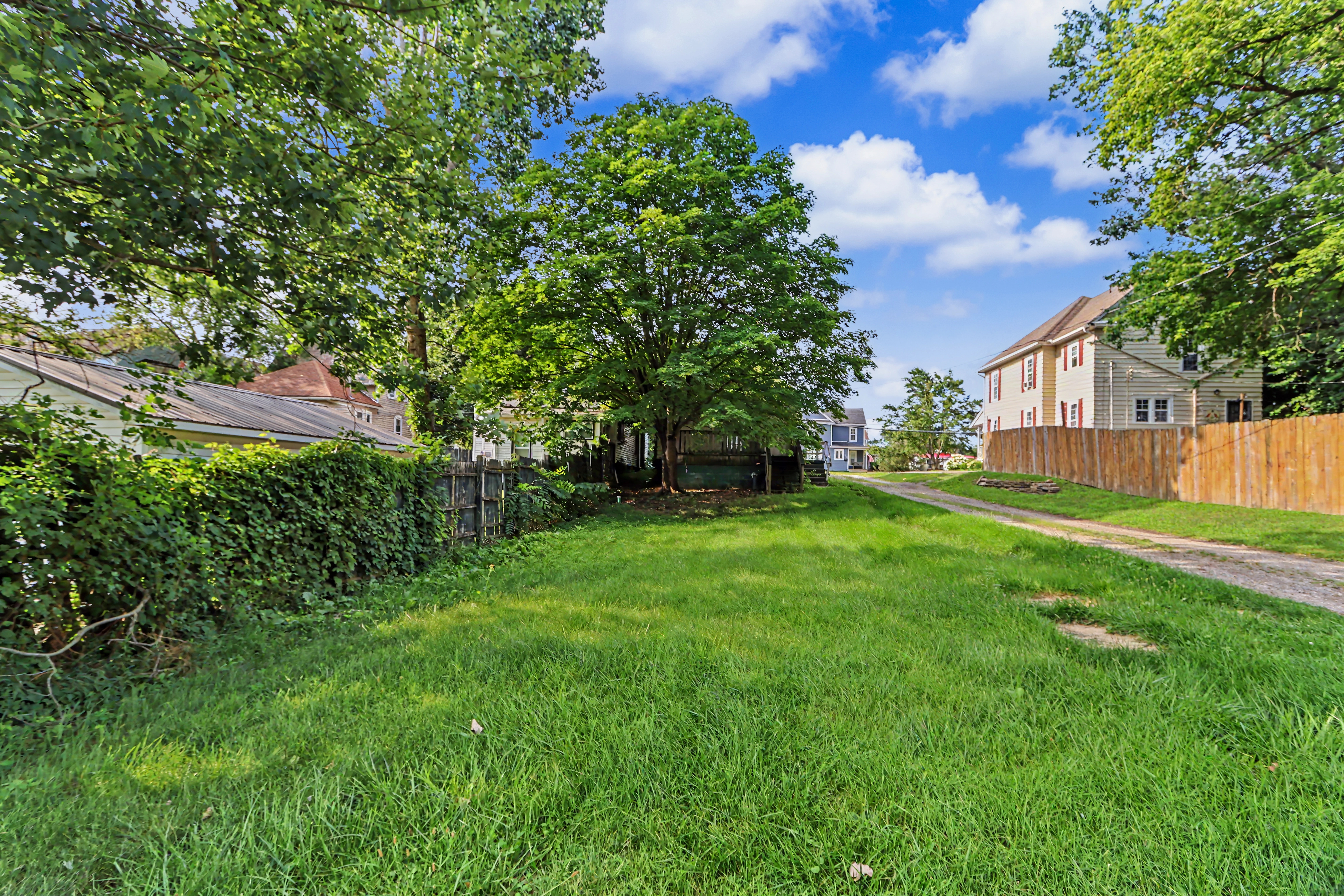 Willard, Ohio, ,Residential Income,For Sale,20100153