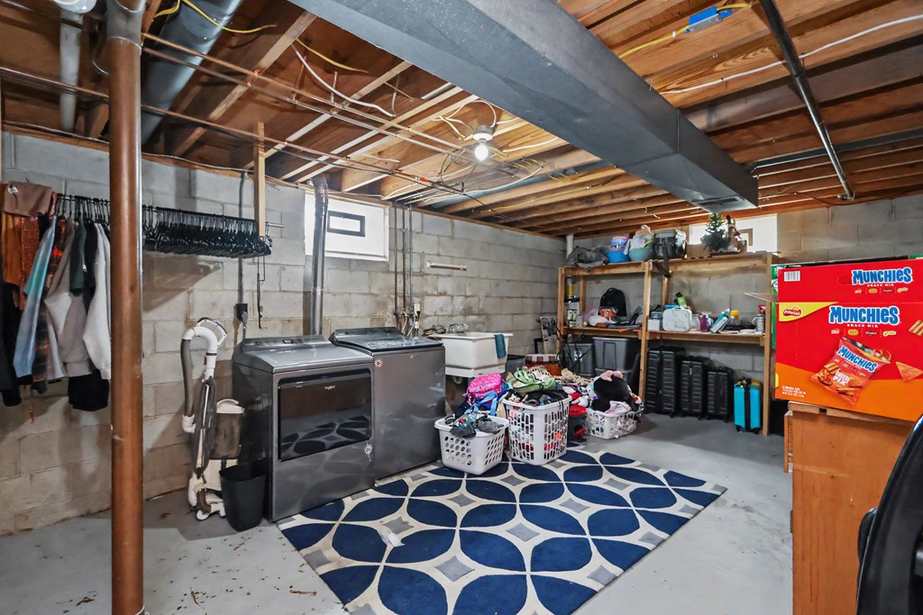 200 Essex Road, Lexington, Ohio 44904, 3 Bedrooms Bedrooms, ,1 BathroomBathrooms,Residential,For Sale,Essex Road,20100156 200 Essex Road, Lexington, Ohio 44904, 3 Bedrooms Bedrooms, ,1 BathroomBathrooms,Residential,For Sale,Essex Road,20100156