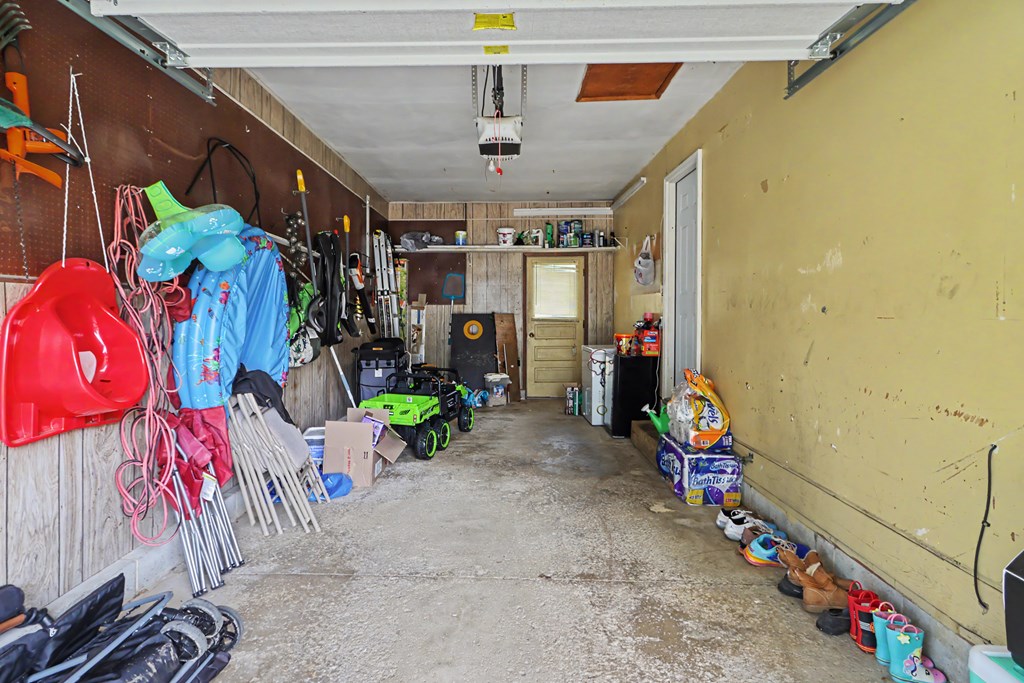 200 Essex Road, Lexington, Ohio 44904, 3 Bedrooms Bedrooms, ,1 BathroomBathrooms,Residential,For Sale,Essex Road,20100156 200 Essex Road, Lexington, Ohio 44904, 3 Bedrooms Bedrooms, ,1 BathroomBathrooms,Residential,For Sale,Essex Road,20100156