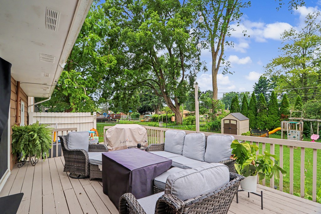 200 Essex Road, Lexington, Ohio 44904, 3 Bedrooms Bedrooms, ,1 BathroomBathrooms,Residential,For Sale,Essex Road,20100156 200 Essex Road, Lexington, Ohio 44904, 3 Bedrooms Bedrooms, ,1 BathroomBathrooms,Residential,For Sale,Essex Road,20100156