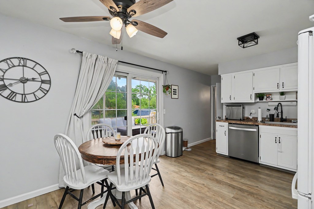 200 Essex Road, Lexington, Ohio 44904, 3 Bedrooms Bedrooms, ,1 BathroomBathrooms,Residential,For Sale,Essex Road,20100156 200 Essex Road, Lexington, Ohio 44904, 3 Bedrooms Bedrooms, ,1 BathroomBathrooms,Residential,For Sale,Essex Road,20100156