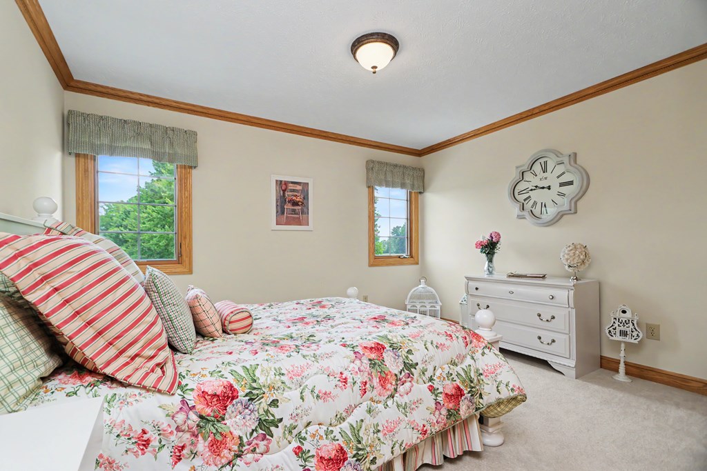 267 Camelot Lane, Ontario, Ohio 44903, 4 Bedrooms Bedrooms, ,3 BathroomsBathrooms,Residential,For Sale,Camelot Lane,20100168