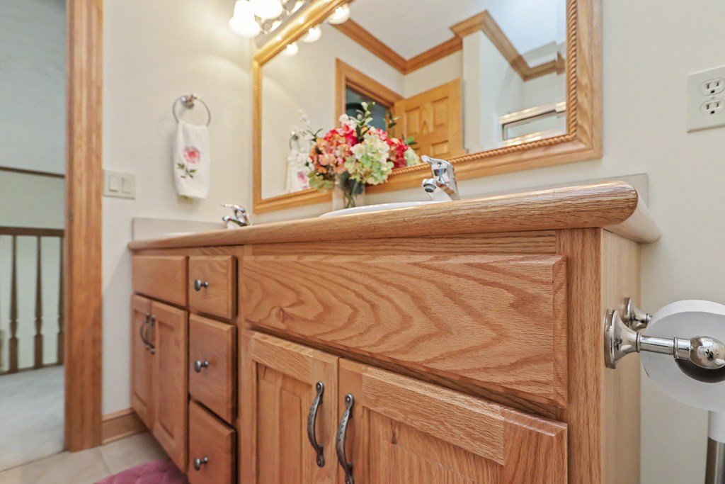 267 Camelot Lane, Ontario, Ohio 44903, 4 Bedrooms Bedrooms, ,3 BathroomsBathrooms,Residential,For Sale,Camelot Lane,20100168