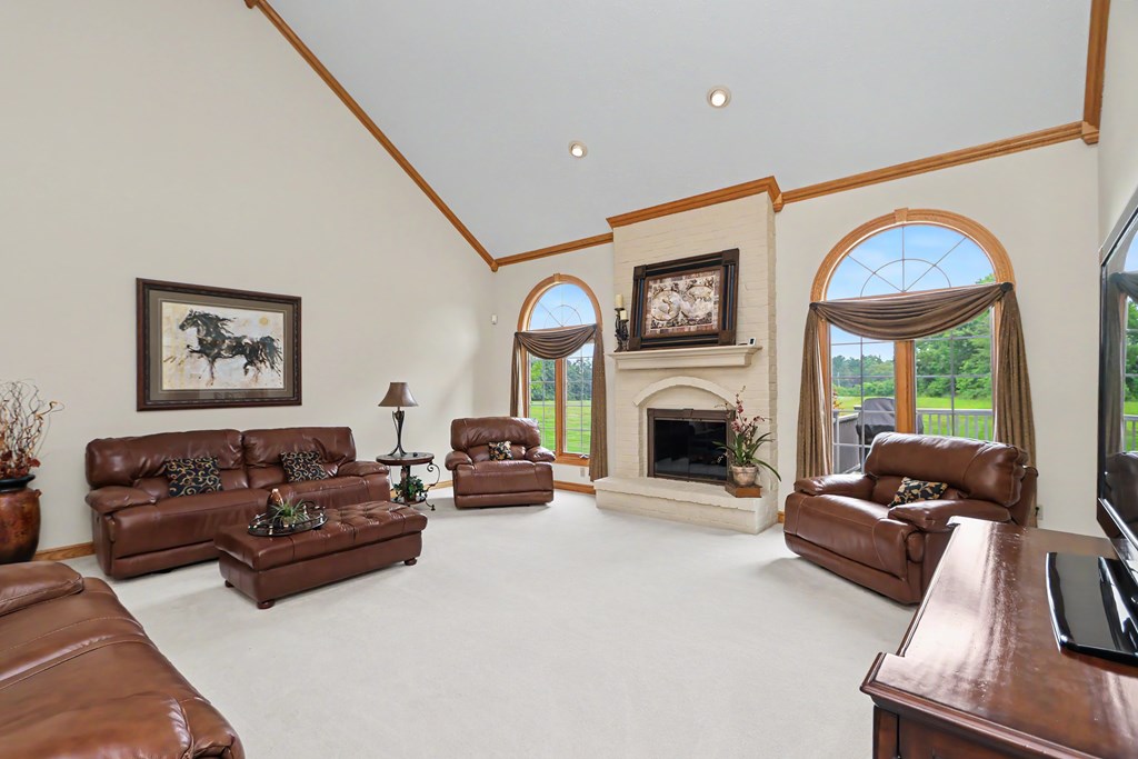 267 Camelot Lane, Ontario, Ohio 44903, 4 Bedrooms Bedrooms, ,3 BathroomsBathrooms,Residential,For Sale,Camelot Lane,20100168