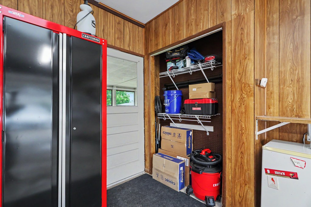 240 Oxford Road, Lexington, Ohio 44904, 3 Bedrooms Bedrooms, ,1 BathroomBathrooms,Residential,For Sale,Oxford Road,20100170 240 Oxford Road, Lexington, Ohio 44904, 3 Bedrooms Bedrooms, ,1 BathroomBathrooms,Residential,For Sale,Oxford Road,20100170