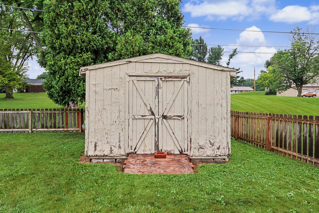240 Oxford Road, Lexington, Ohio 44904, 3 Bedrooms Bedrooms, ,1 BathroomBathrooms,Residential,For Sale,Oxford Road,20100170 240 Oxford Road, Lexington, Ohio 44904, 3 Bedrooms Bedrooms, ,1 BathroomBathrooms,Residential,For Sale,Oxford Road,20100170