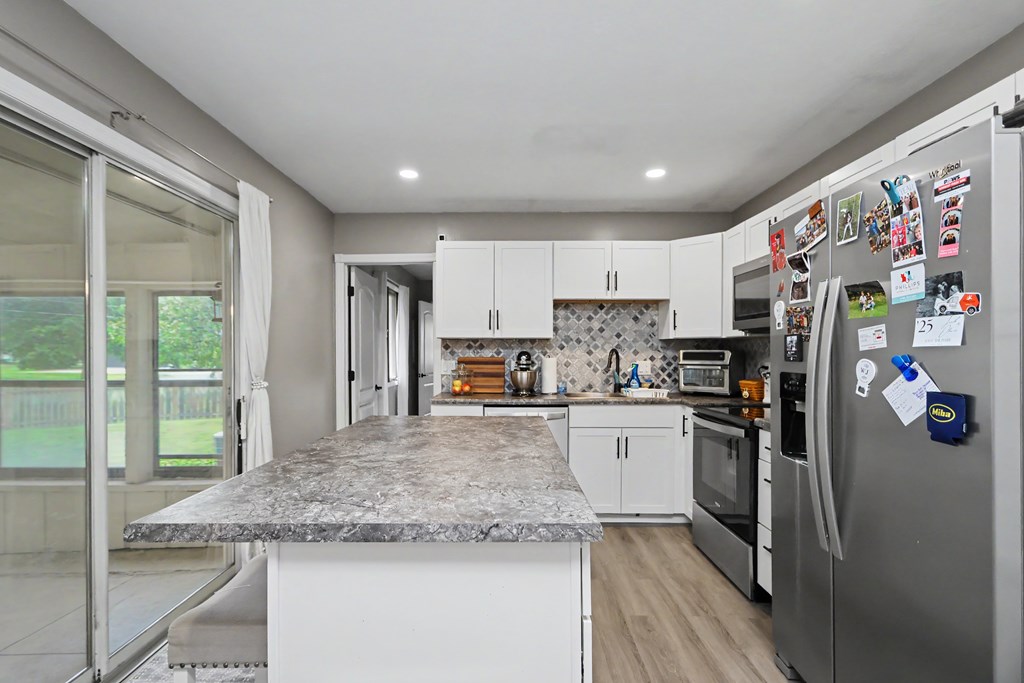 240 Oxford Road, Lexington, Ohio 44904, 3 Bedrooms Bedrooms, ,1 BathroomBathrooms,Residential,For Sale,Oxford Road,20100170 240 Oxford Road, Lexington, Ohio 44904, 3 Bedrooms Bedrooms, ,1 BathroomBathrooms,Residential,For Sale,Oxford Road,20100170