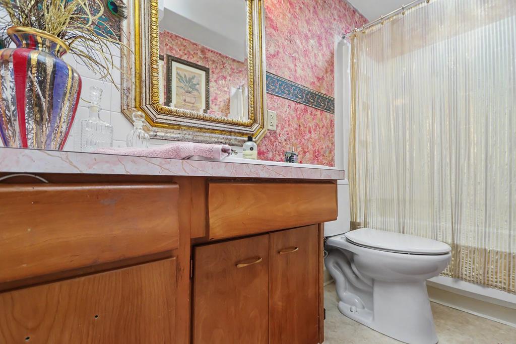 524 State Route 314 North, Ontario, Ohio 44903, 2 Bedrooms Bedrooms, ,1 BathroomBathrooms,Residential,For Sale,State Route 314 North,20100181