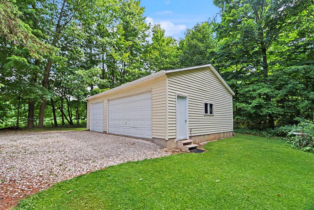524 State Route 314 North, Ontario, Ohio 44903, 2 Bedrooms Bedrooms, ,1 BathroomBathrooms,Residential,For Sale,State Route 314 North,20100181