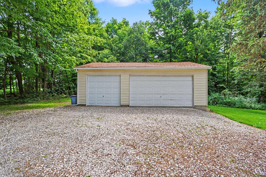 524 State Route 314 North, Ontario, Ohio 44903, 2 Bedrooms Bedrooms, ,1 BathroomBathrooms,Residential,For Sale,State Route 314 North,20100181