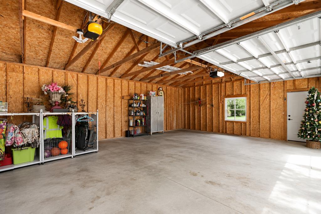 524 State Route 314 North, Ontario, Ohio 44903, 2 Bedrooms Bedrooms, ,1 BathroomBathrooms,Residential,For Sale,State Route 314 North,20100181