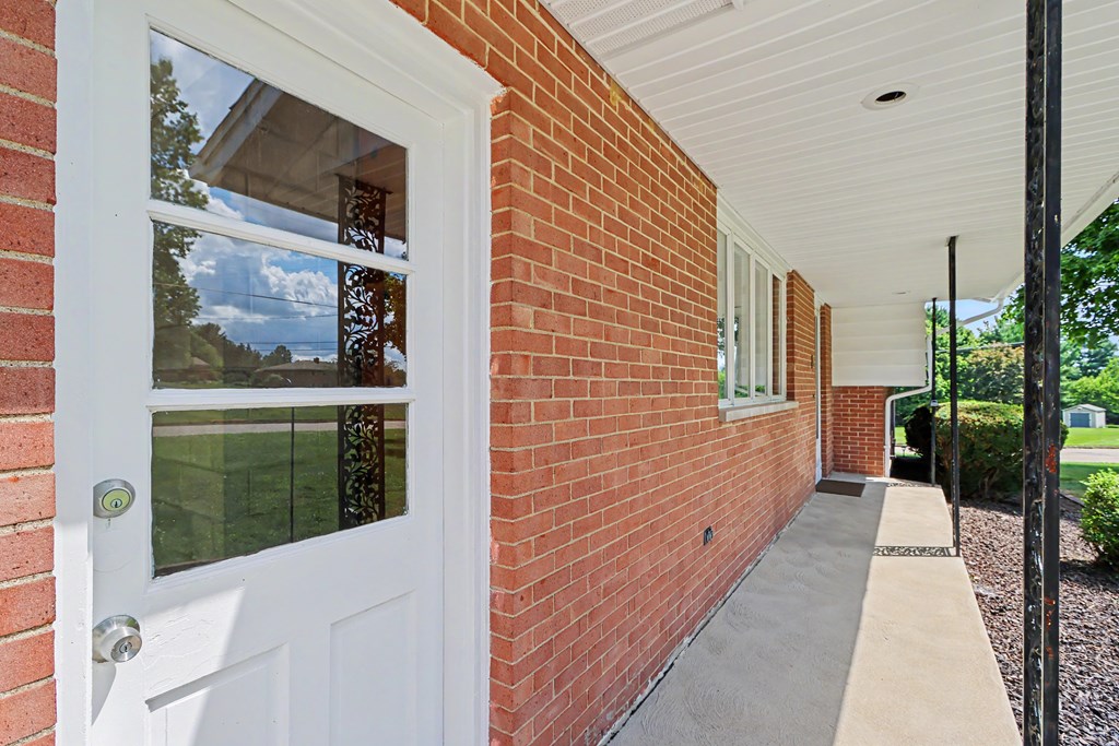 480 Beech Road, Ontario, Ohio 44903, 4 Bedrooms Bedrooms, ,2 BathroomsBathrooms,Residential,For Sale,Beech Road,20100188