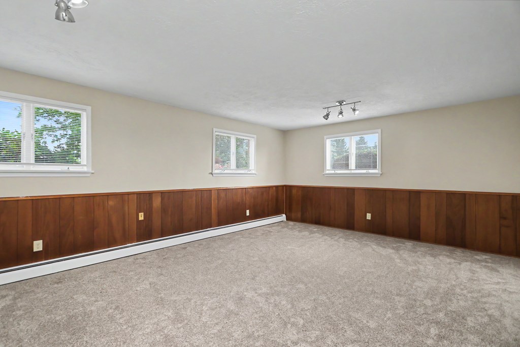 480 Beech Road, Ontario, Ohio 44903, 4 Bedrooms Bedrooms, ,2 BathroomsBathrooms,Residential,For Sale,Beech Road,20100188